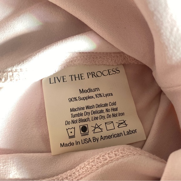 Live the Process. Biker Shorts. Size M - Picture 4 of 4